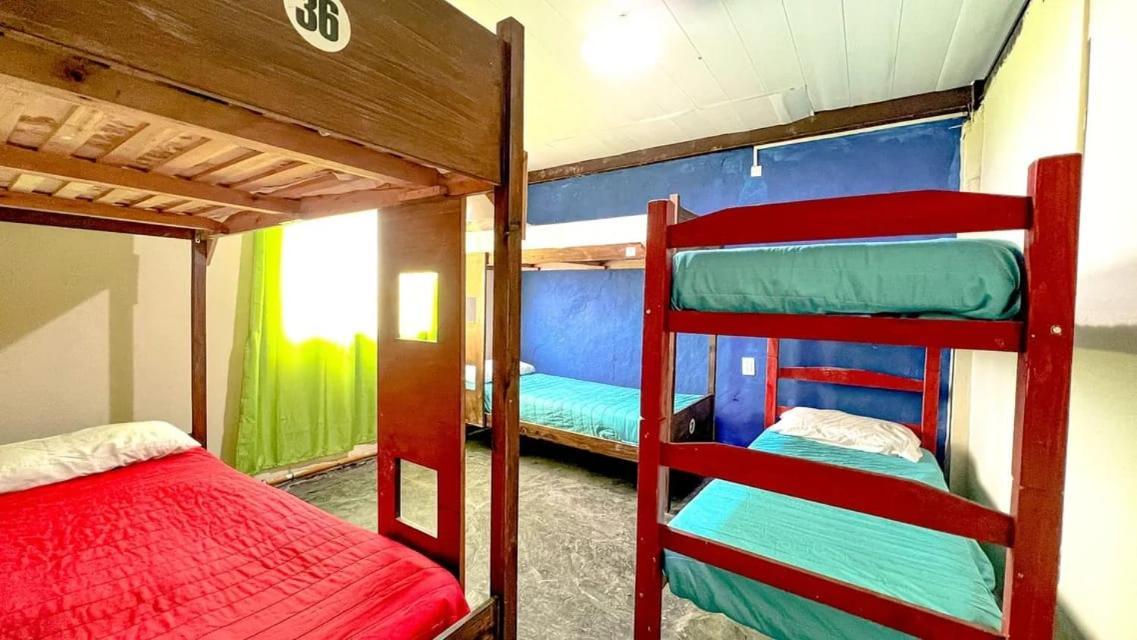 La Maquinita Hostel Мар дел Плата Екстериор снимка